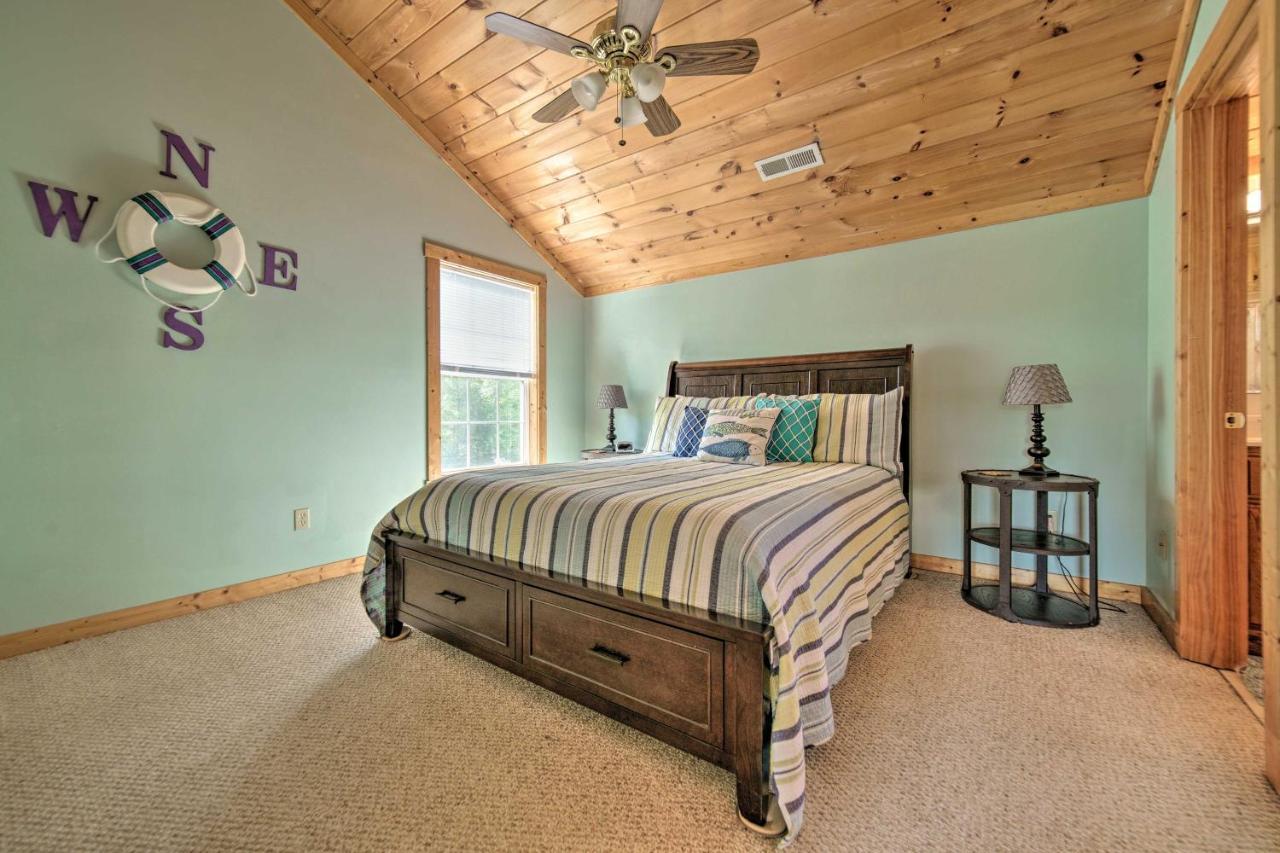 Sevierville Lake House With Deck And Foosball Table! Ngoại thất bức ảnh