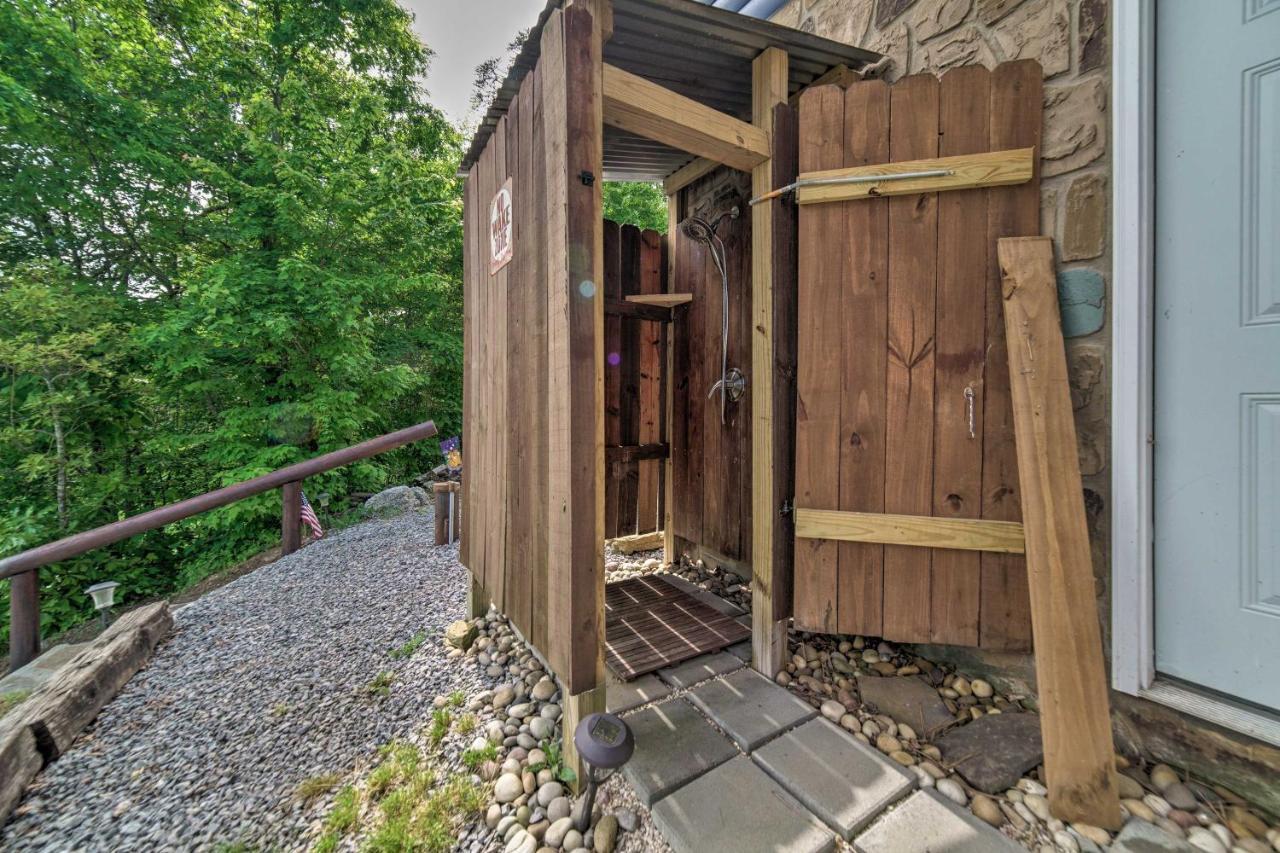 Sevierville Lake House With Deck And Foosball Table! Ngoại thất bức ảnh