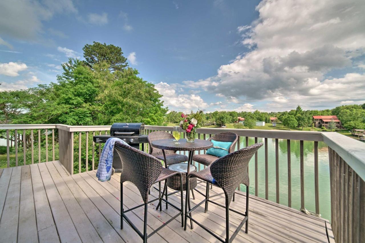 Sevierville Lake House With Deck And Foosball Table! Ngoại thất bức ảnh